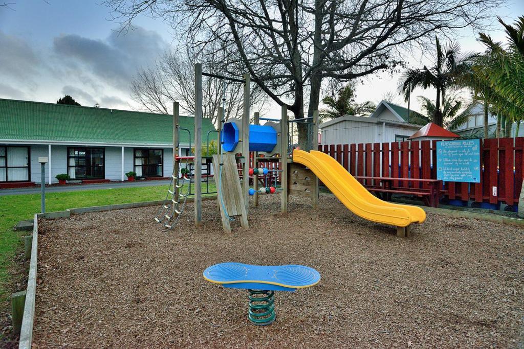 Auckland Northshore Motels & Holiday Park Екстериор снимка