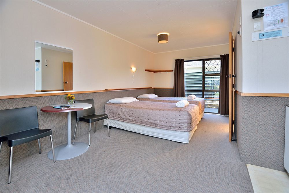 Auckland Northshore Motels & Holiday Park Екстериор снимка