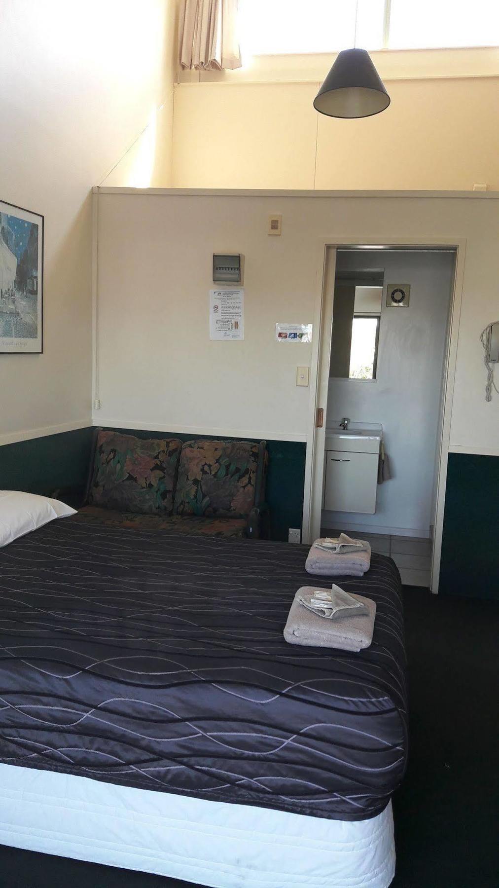 Auckland Northshore Motels & Holiday Park Екстериор снимка