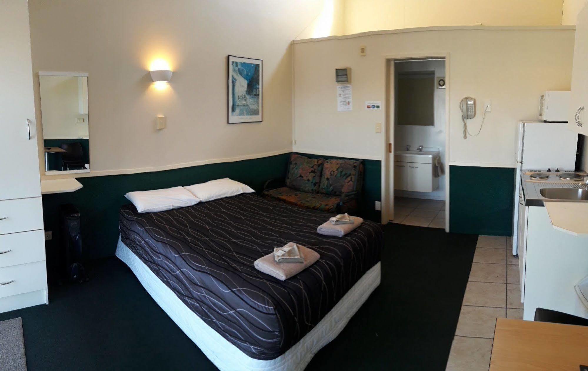 Auckland Northshore Motels & Holiday Park Екстериор снимка