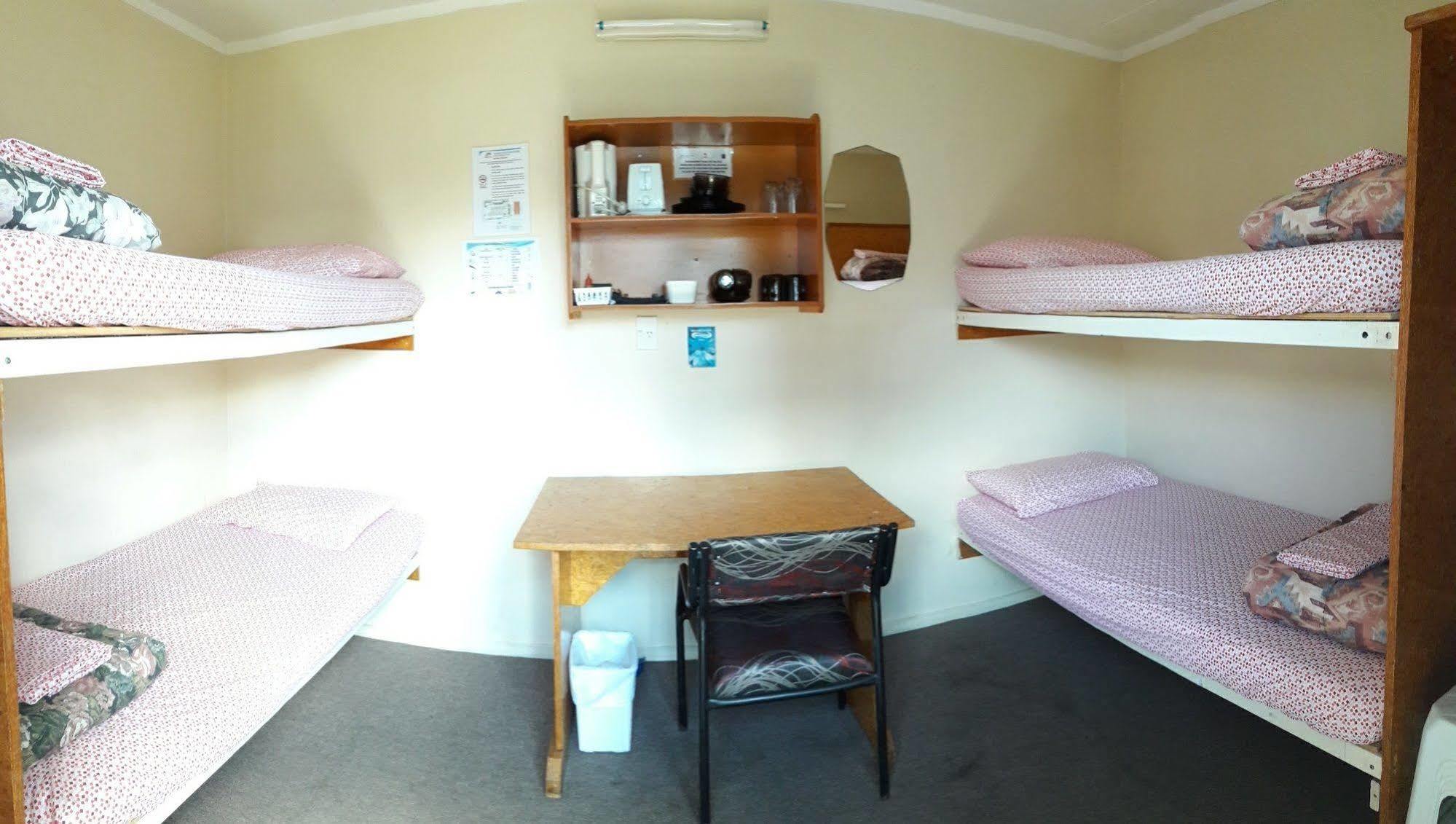 Auckland Northshore Motels & Holiday Park Екстериор снимка