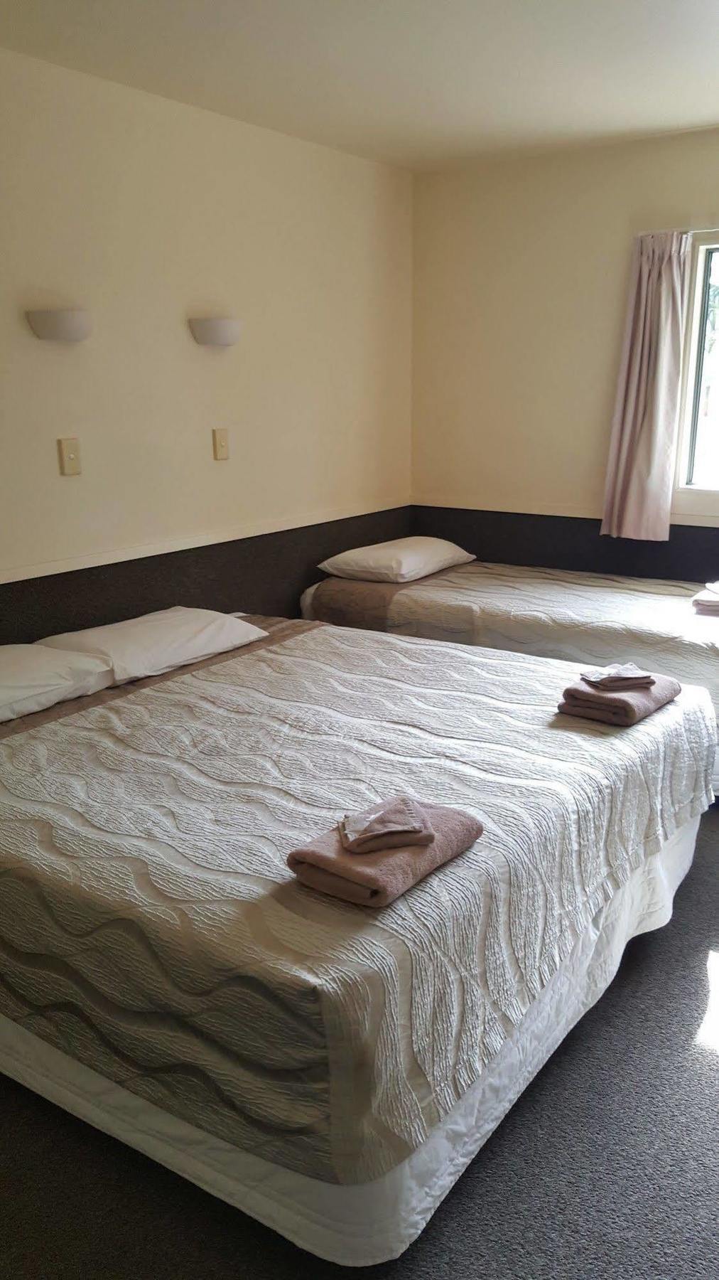 Auckland Northshore Motels & Holiday Park Екстериор снимка