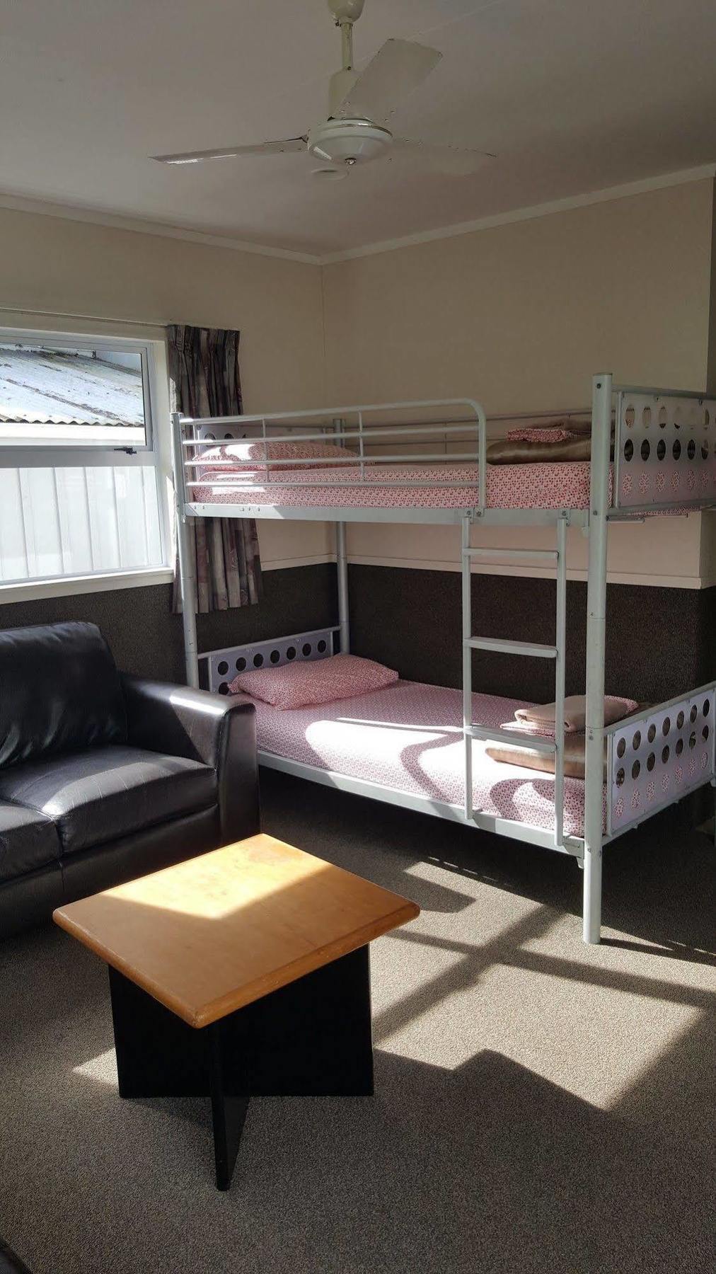 Auckland Northshore Motels & Holiday Park Екстериор снимка