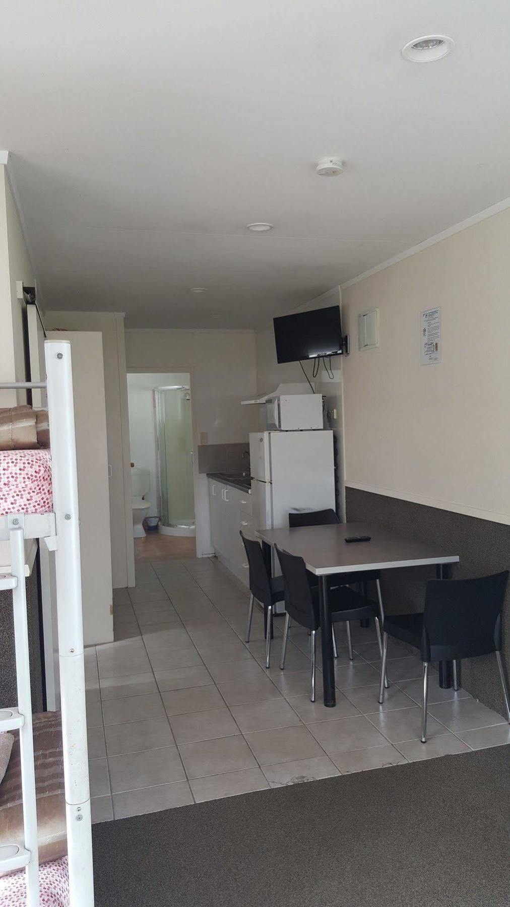 Auckland Northshore Motels & Holiday Park Екстериор снимка