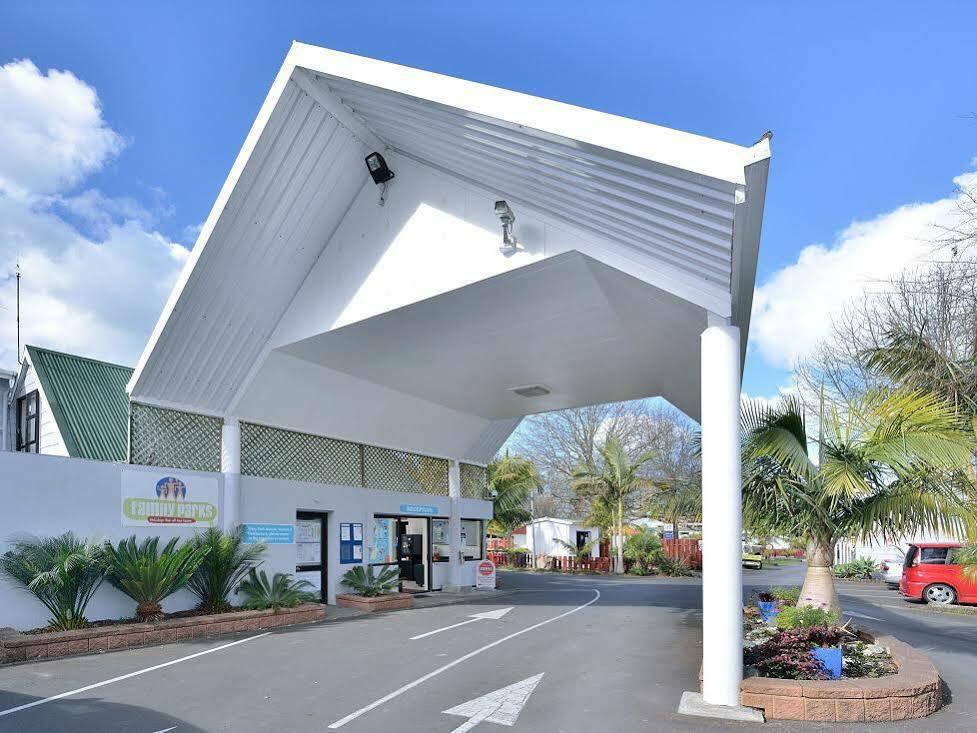 Auckland Northshore Motels & Holiday Park Екстериор снимка